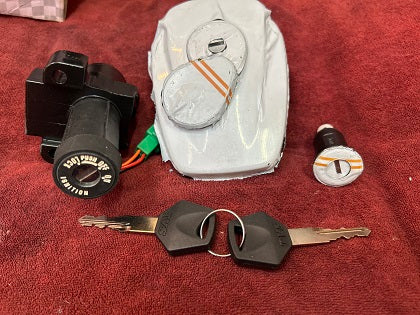 4 Pin Lock Set