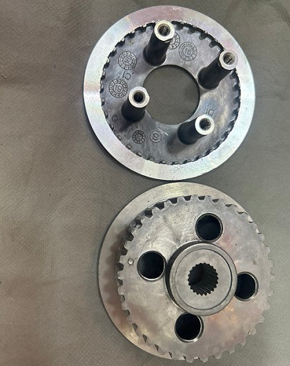 Clutch Hub and Clutch Center