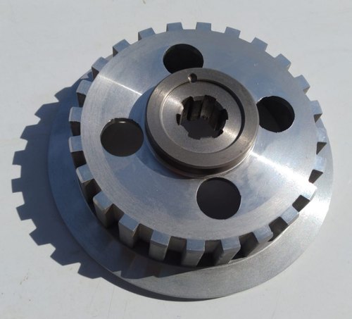 Clutch Hub for TVS Apache RTR 180 New — motorcycle spare part Kenya
