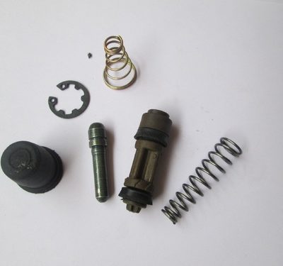 Disc Master Kit for Bajaj Pulsar 150 Old 2004 2006 — motorcycle spare part Kenya