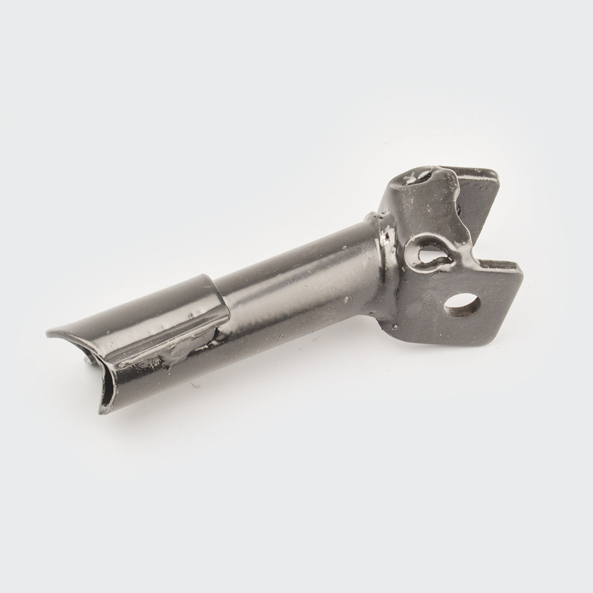 Footrest Bracket [F] RH [S] Splendor/Splendor Plus/Passion/Passion Plus/Dawn/Cd-deluxe/Passion Pro for Hero — motorcycle spare part Kenya