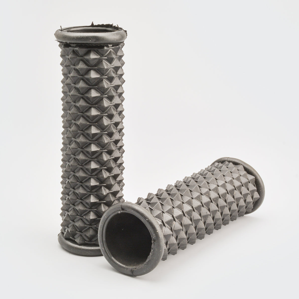 Grip Cover Blk — motorcycle spare part Kenya
