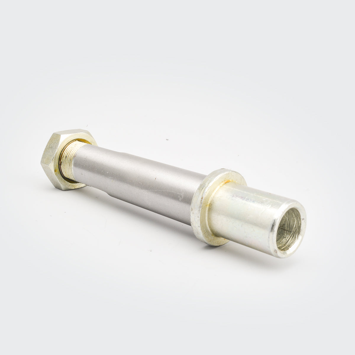 Half Axle W/Nut Yuga