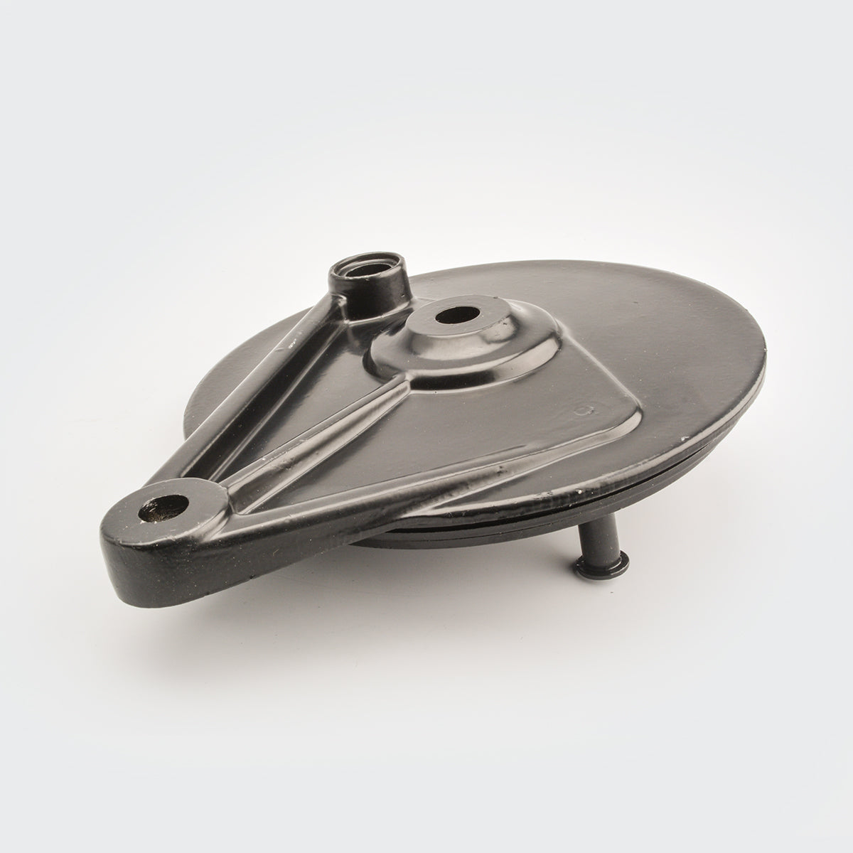Hub Plate [R] [Blk] Super Splendor/Cd-deluxe/Passion Pro/Glamour for Hero — motorcycle spare part Kenya