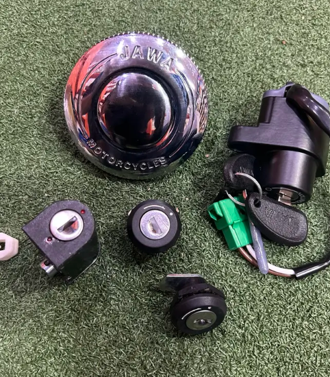 Lock Set Assembly for Jawa 42 — motorcycle spare part Kenya