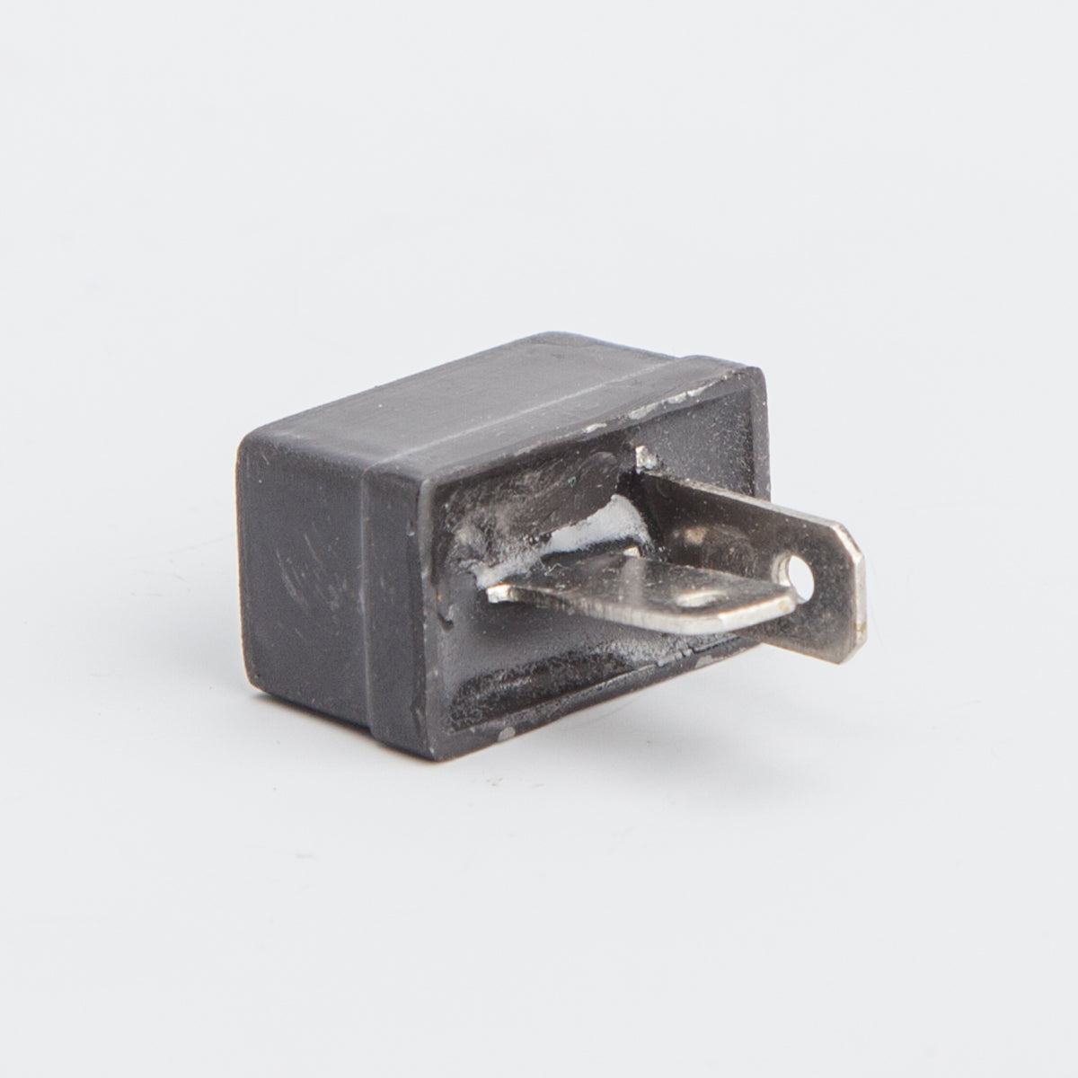 Relay (2-pin) Cbz/Cbz-xtreme/Passion Pro/Unicorn for Hero — motorcycle spare part Kenya