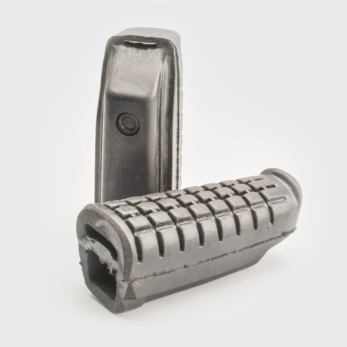 Rubber Footrest [F] Cbz/Unicorn for Hero — motorcycle spare part Kenya