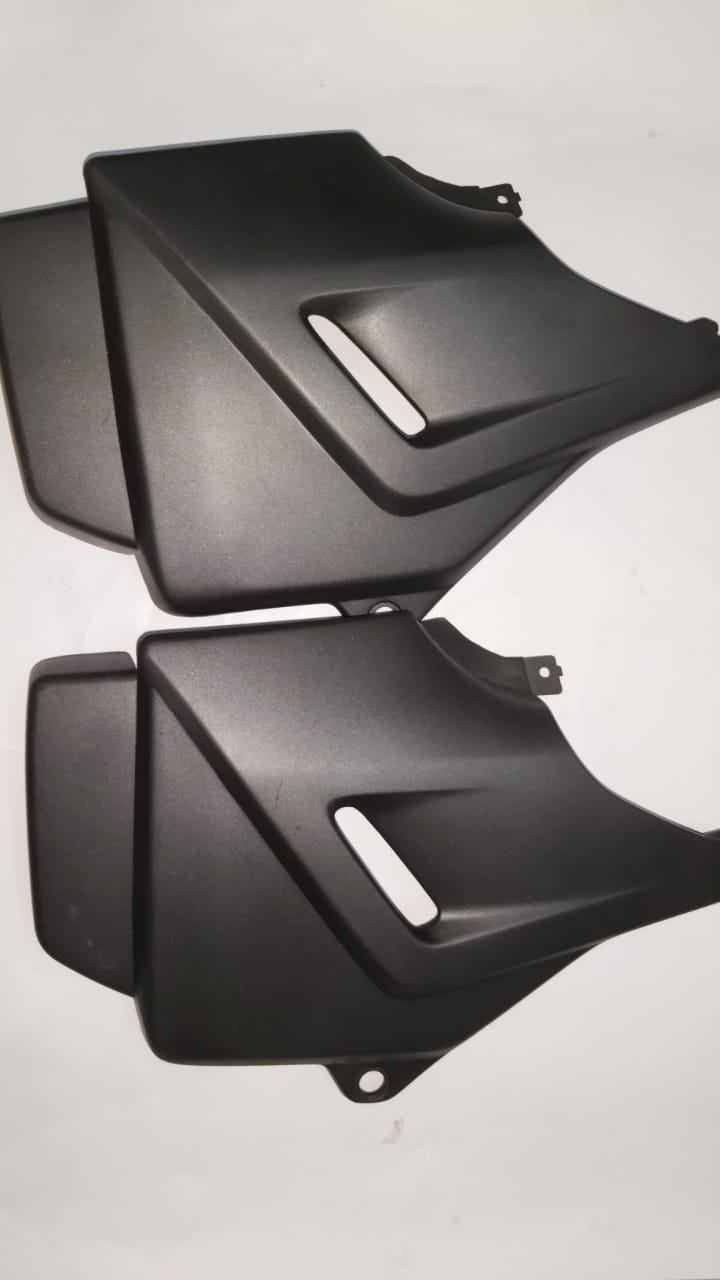 Side Panel (First Quality) for Hero Cbz Old — motorcycle spare part Kenya