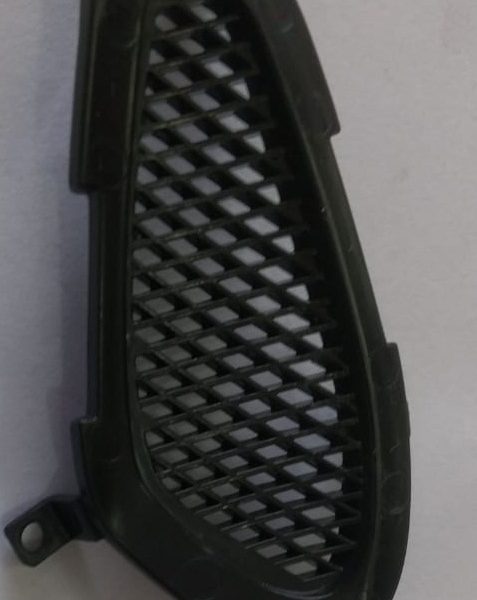 Side Panel Jali Right Side for Bajaj Pulsar 180 UG3 Old — motorcycle spare part Kenya