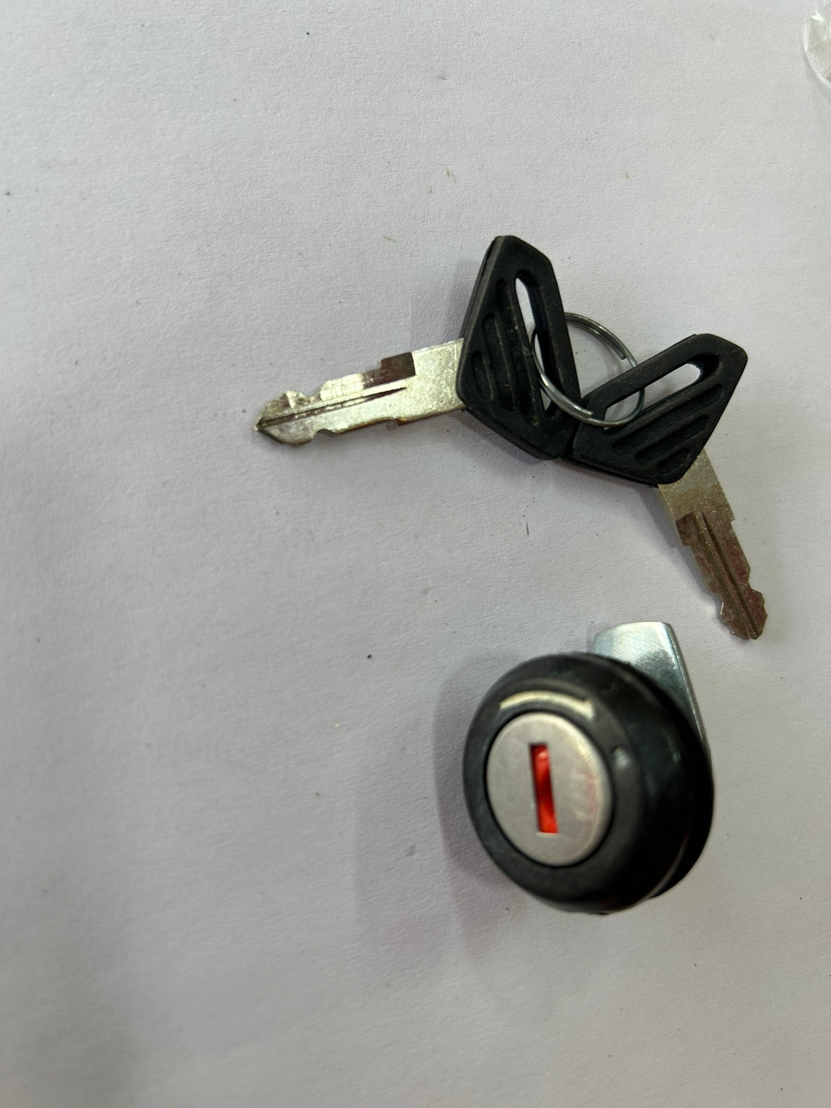 Side Panel Lock for Bajaj Pulsar 150 New — motorcycle spare part Kenya